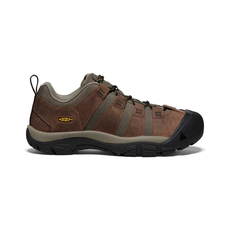 Men's Newport Hike Shoe - brown